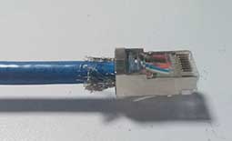 網絡線的刷剪編織包銅箔去鋁箔機任用，鑫遠程